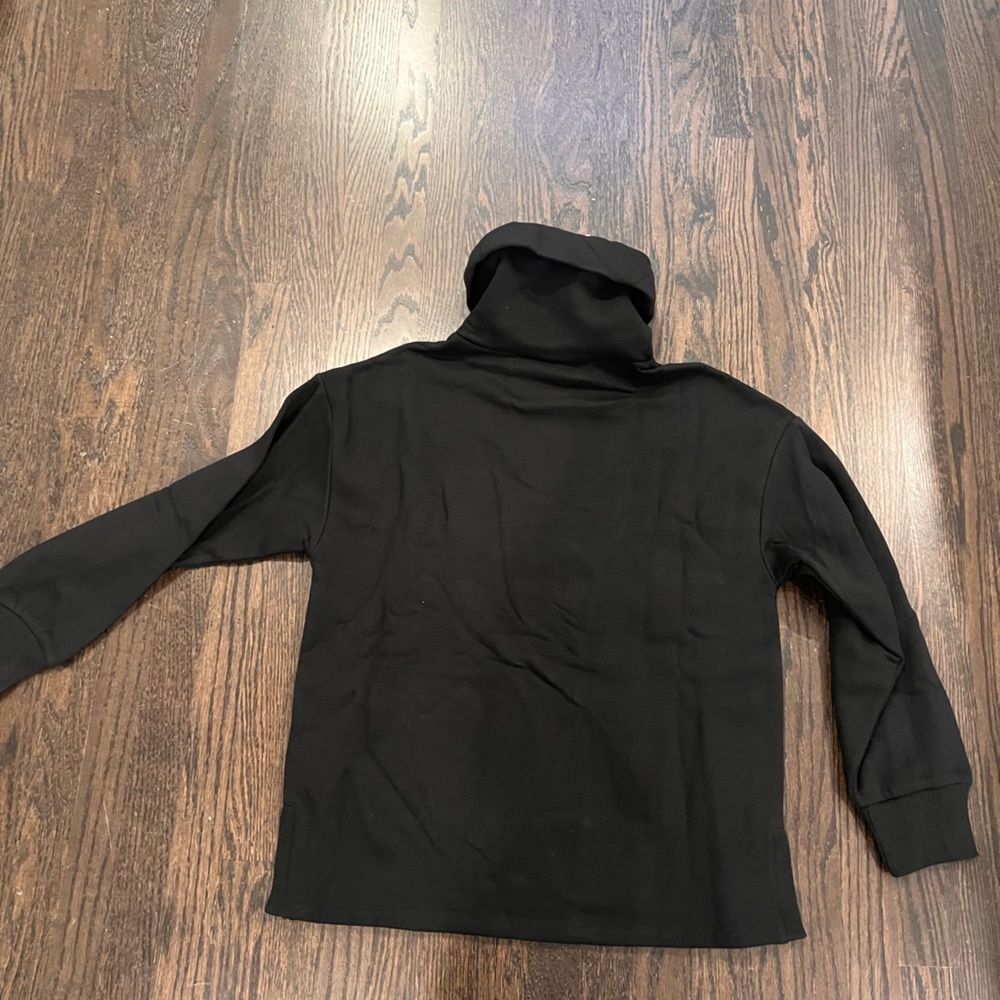 Banana Republic Black Turtleneck Sweatshirt - Picture 11 of 11